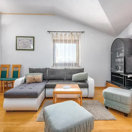 Awesome In With 3 Bedrooms Daire *